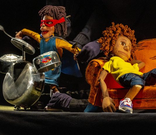 Sesc realiza programação gratuita em Mostra de Teatro de Bonecos