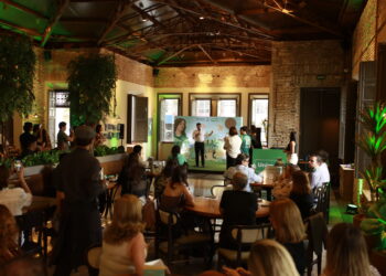 Unimed Fortaleza inaugura mural artístico em homenagem aos 300 anos da capital cearense