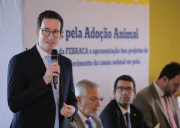 FEBRACA realiza palestra gratuita em Fortaleza sobre fundos municipais para proteção animal