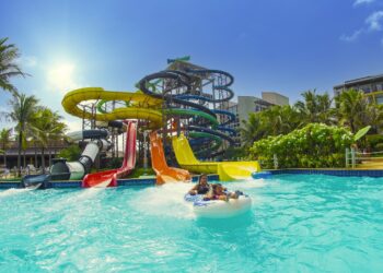 Turismo em alta gera empregos: Beach Park abre 235 vagas temporárias