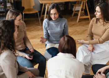 Bem-estar emocional feminino é tema de encontro gratuito neste sábado (09)