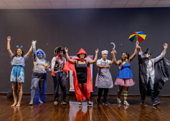 Projeto “Partiu Trabalho! 3” impulsiona jovens para o primeiro emprego por meio do teatro em Itaitinga e Caucaia
