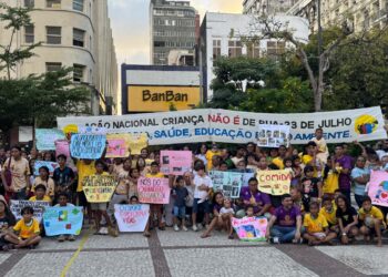 Mobilização reúne 700 pessoas no Ceará para defender crianças e adolescentes em situação de rua