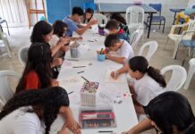 Projeto oferece oficinas de arte para pessoas com deficiência