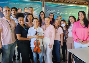 Outubro Rosa: Instituto Aço Cearense promove acolhimento e ações de bem-estar no Instituto do Câncer do Ceará